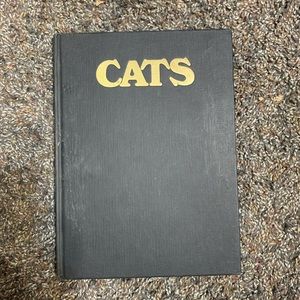 vintage cats picture book by Peggy Wratten